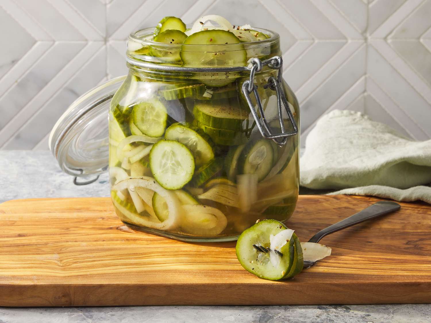 Perfect Homemade Cucumber Pickles: A Foolproof Recipe