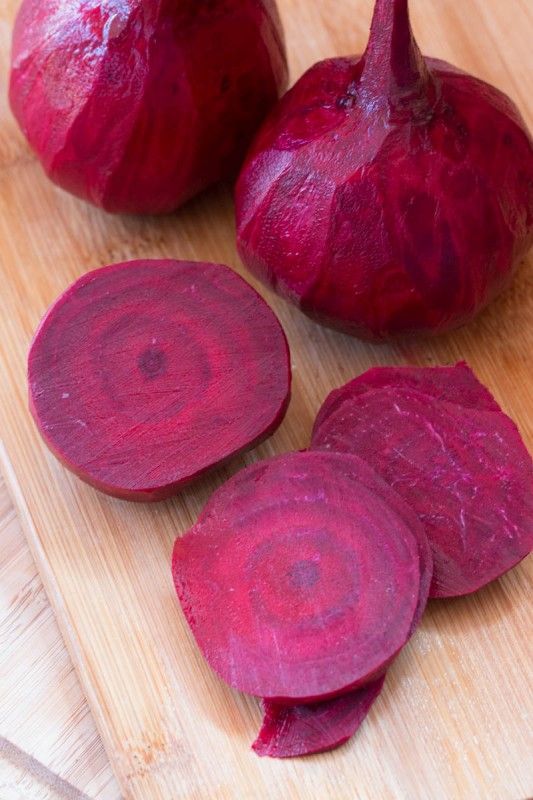 9 Incredible Benefits of Drinking Beet Juice Every Day