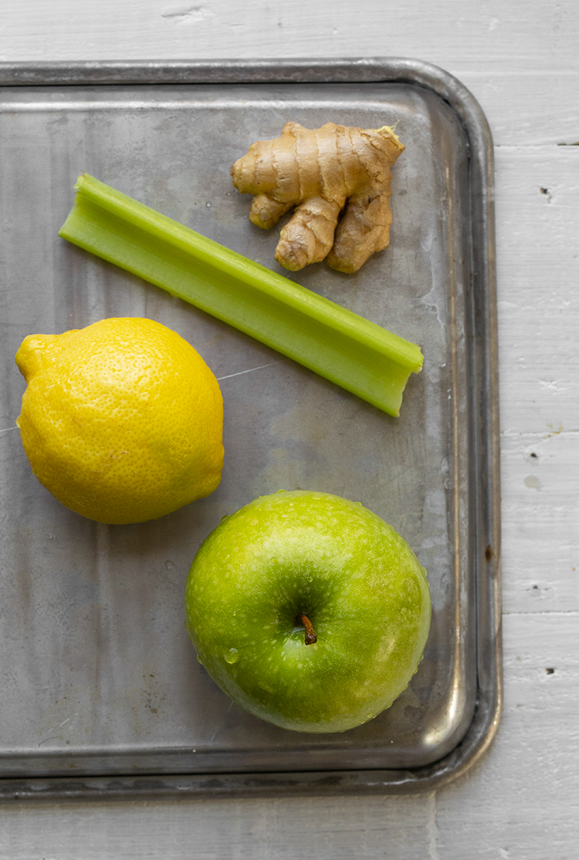 Rejuvenate Your Day with a Refreshing Apple Celery Smoothie Enhanced with Spinach and Ginger