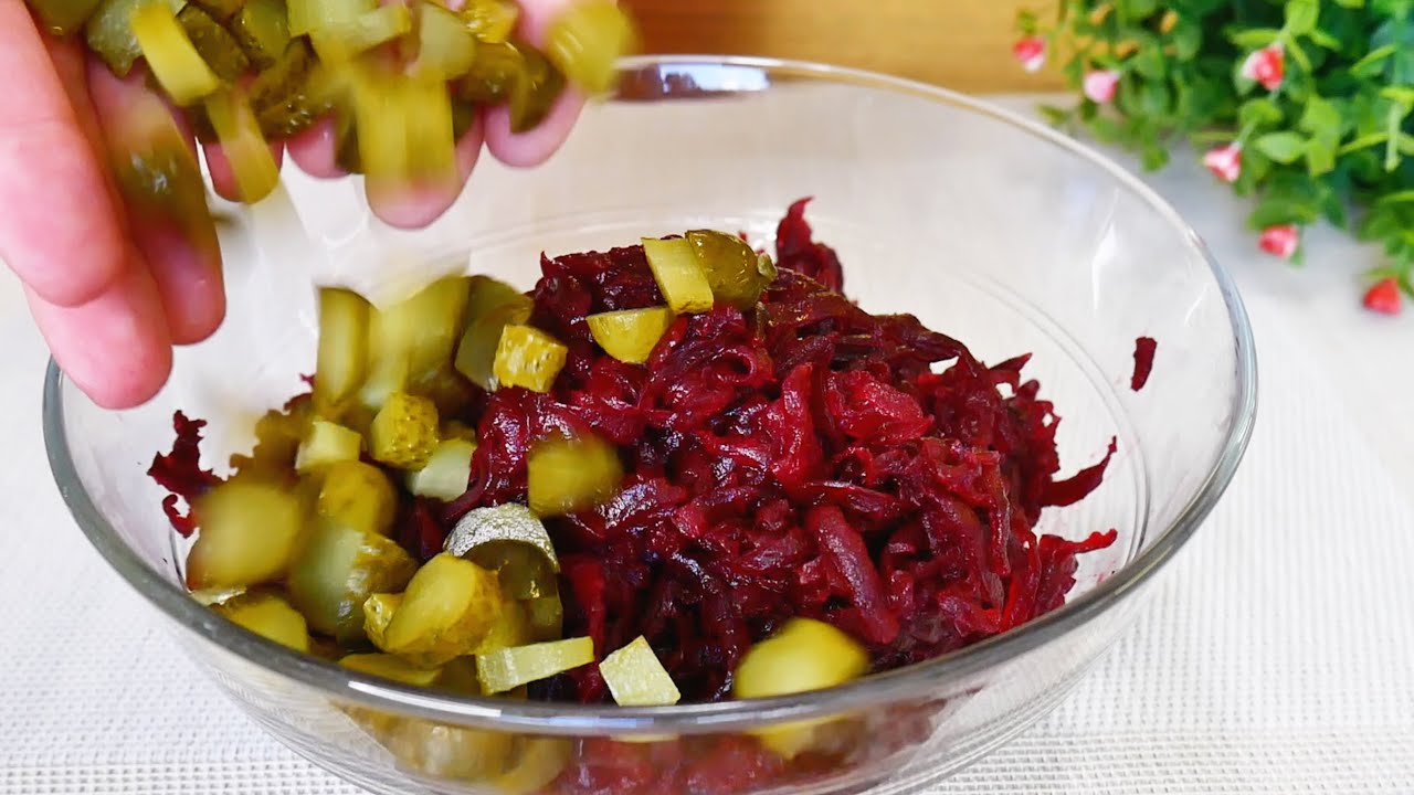 Grandma’s Traditional Pickled Grated Beets: A Delicious and Nostalgic Treat